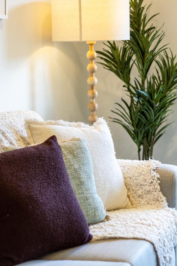 Vibrant Central Christchurch Pad 2 Bed 1 Bath With Park Экстерьер фото